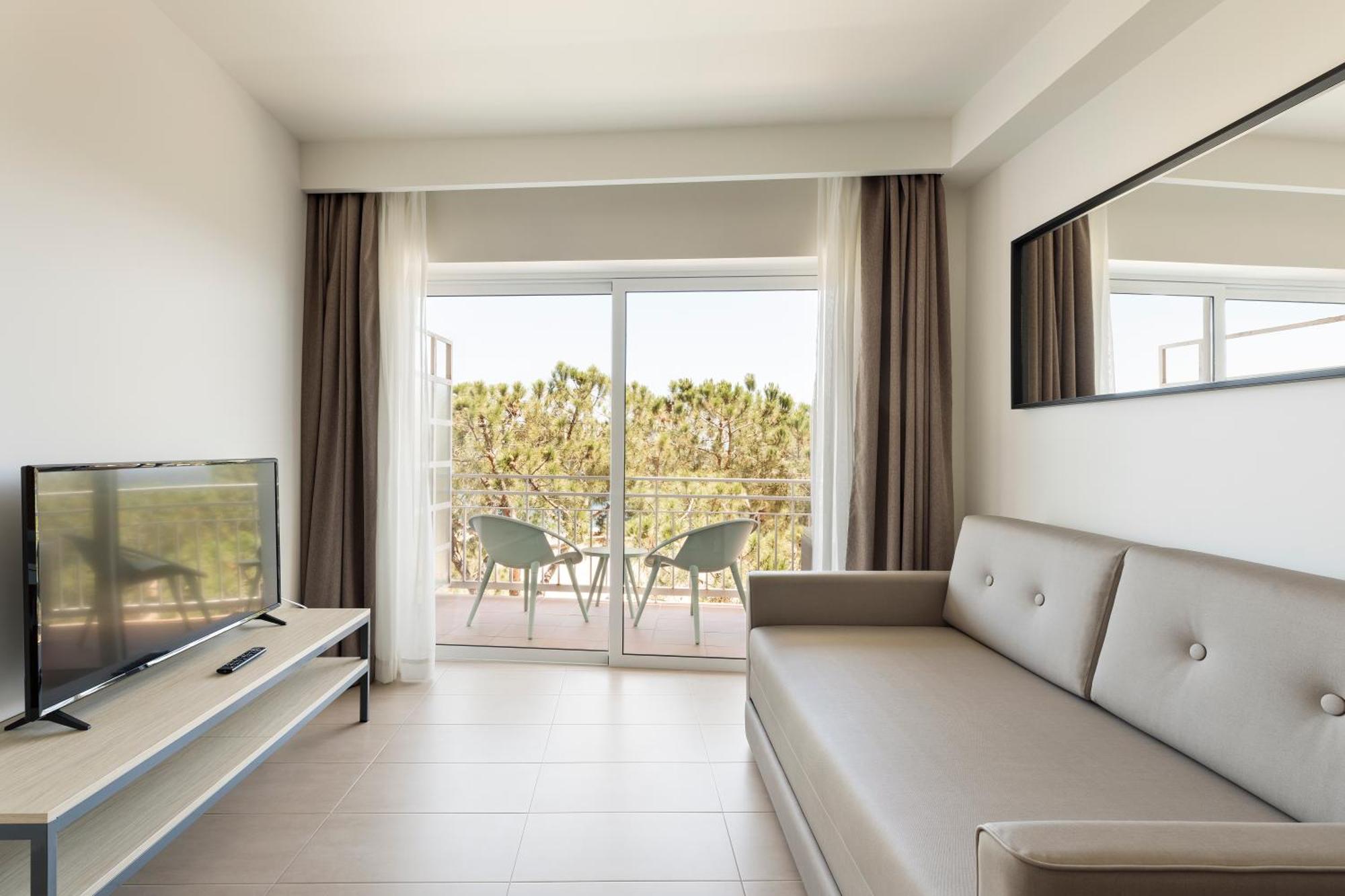 Aparthotel Xic Platja d'Aro Esterno foto