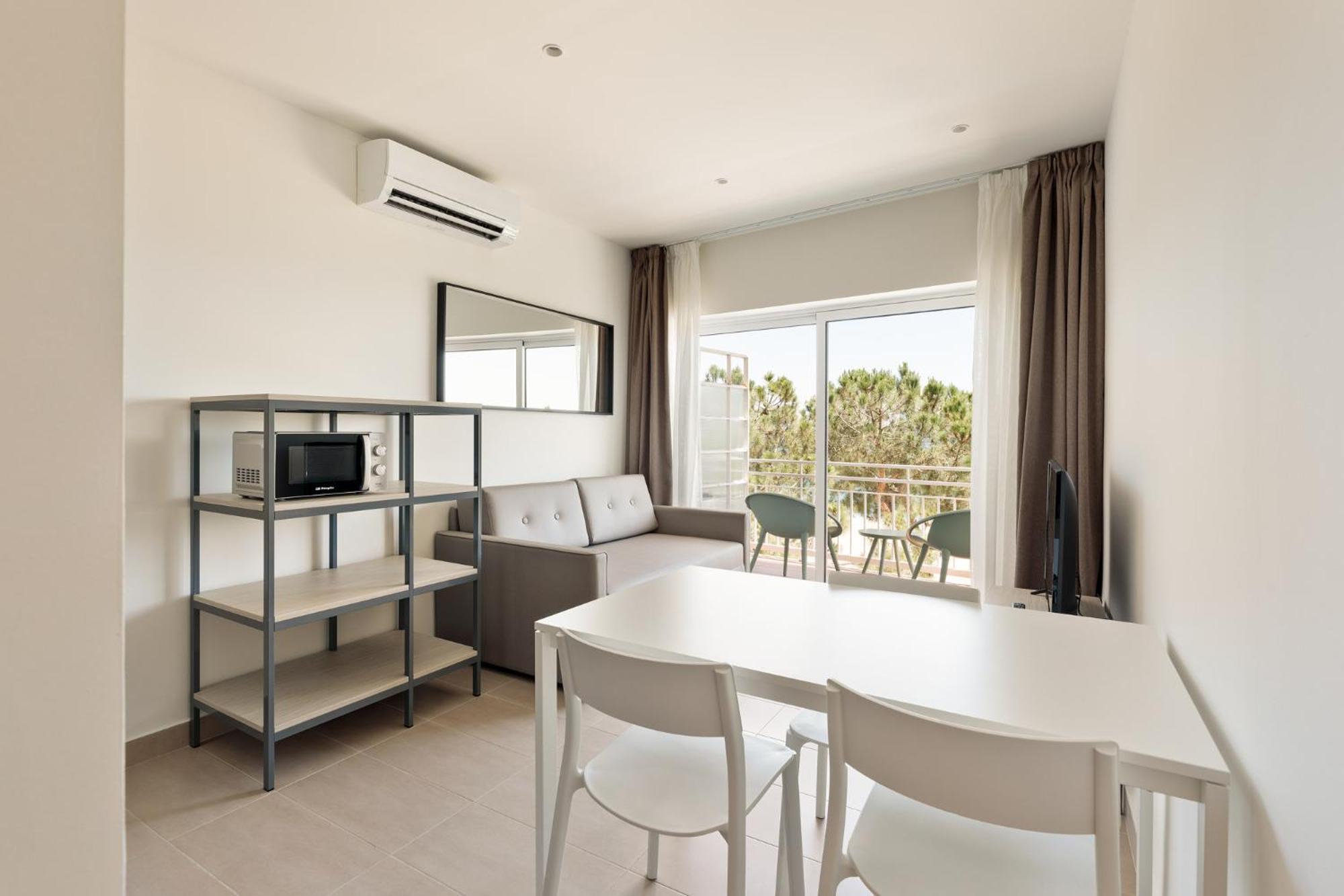 Aparthotel Xic Platja d'Aro Esterno foto