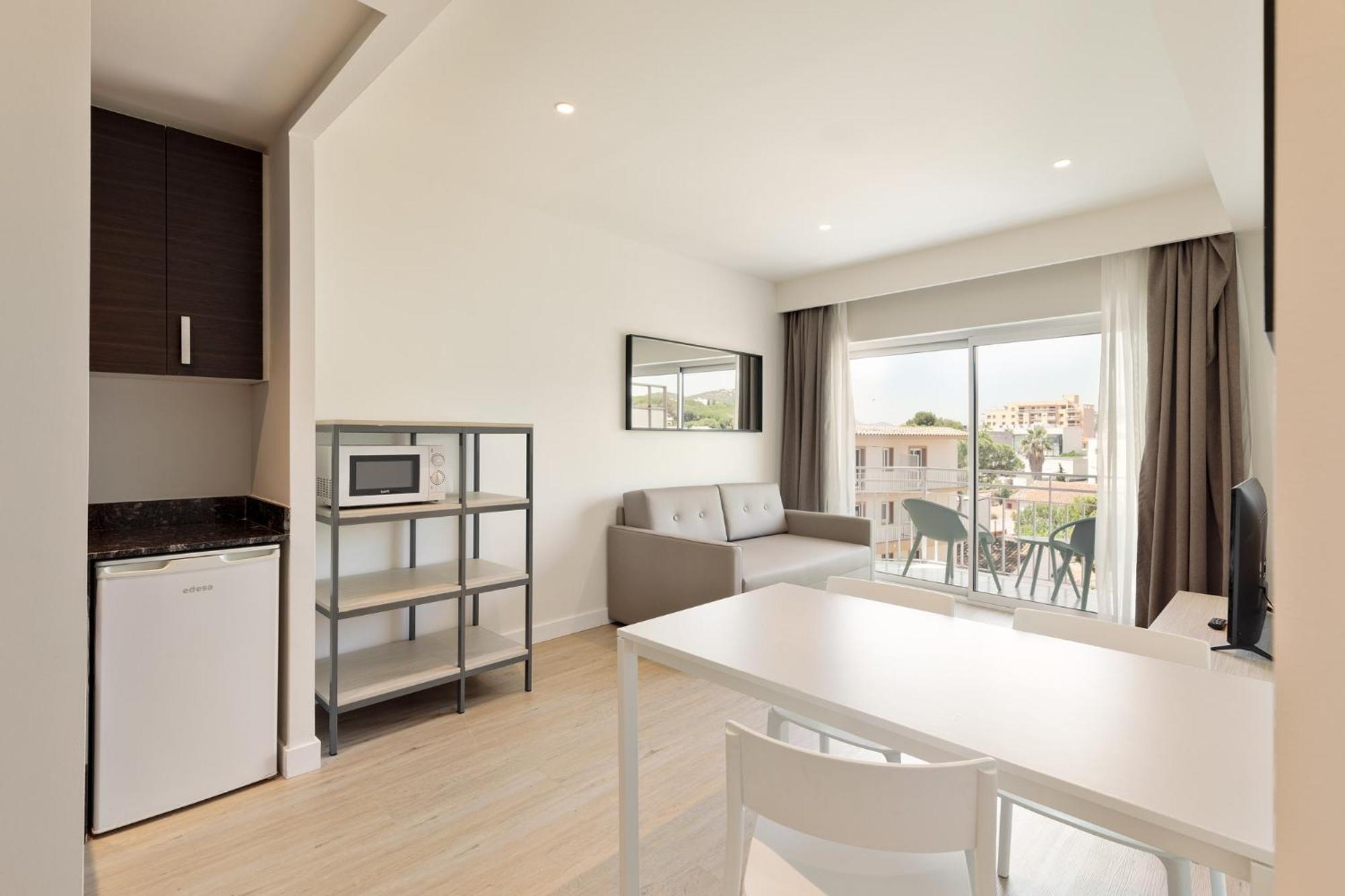 Aparthotel Xic Platja d'Aro Esterno foto