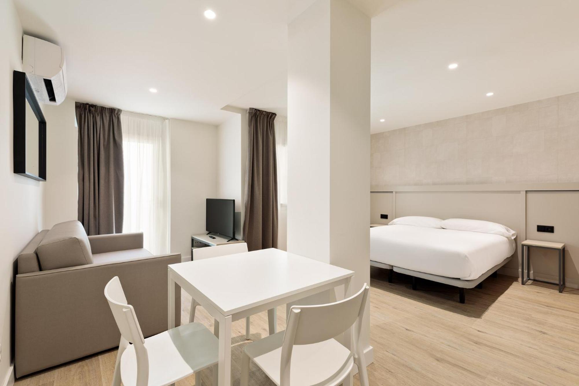 Aparthotel Xic Platja d'Aro Esterno foto